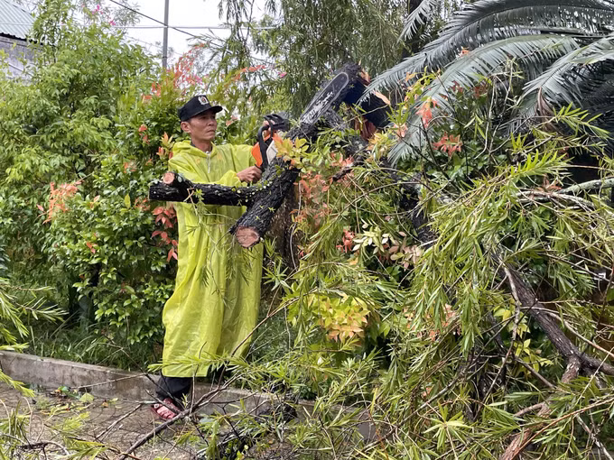 Quảng Nam tập trung rà soát thiệt hại, hỗ trợ người dân sau bão số 4 ảnh 4