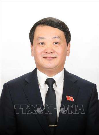 Ông Hầu A Lềnh, Bộ trưởng, Chủ nhiệm Ủy ban Dân tộc. Ảnh: TTXVN Kỳ họp thứ 11, Quốc hội khóa XIV: 12 bộ trưởng, trưởng ngành được Quốc hội phê chuẩn bổ nhiệm ảnh 8