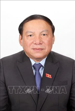 Ông Nguyễn Văn Hùng, Bộ trưởng Bộ Văn hóa, Thể thao và Du lịch. Ảnh: TTXVN Kỳ họp thứ 11, Quốc hội khóa XIV: 12 bộ trưởng, trưởng ngành được Quốc hội phê chuẩn bổ nhiệm ảnh 7