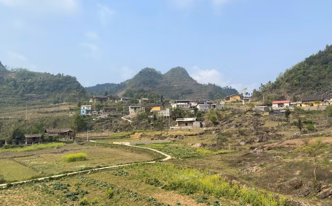 Hà Giang rà soát, xây dựng kế hoạch quy tụ dân cư vùng nguy cơ thiên tai, sạt lở về nơi an toàn ảnh 1