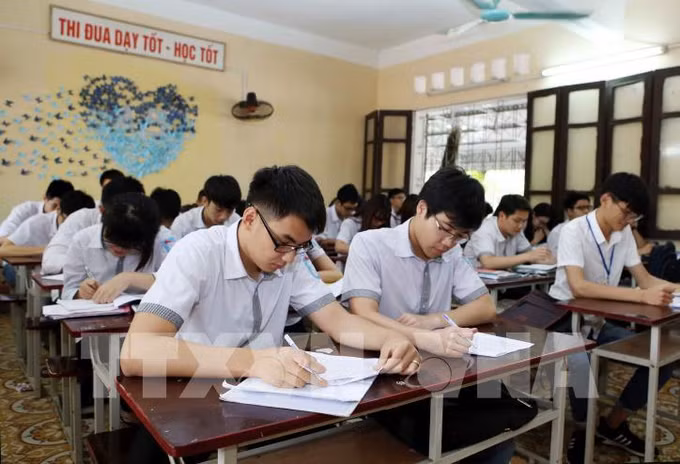 Kỳ thi tốt nghiệp Trung học phổ thông 2020 sẽ diễn ra theo đúng kế hoạch ảnh 1