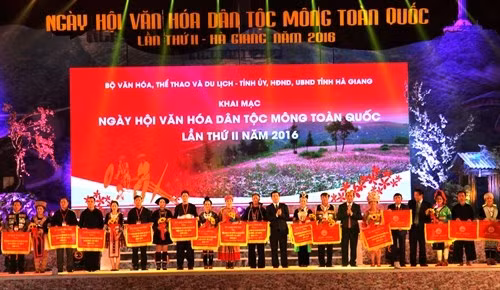 Lùi thời gian tổ chức Ngày hội Văn hóa dân tộc Mông lần thứ III sang tháng 12/2021 ảnh 1