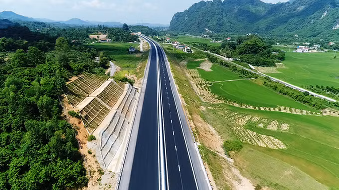 Lạng Sơn sớm hoàn thành tuyến cao tốc Hữu Nghị - Chi Lăng ảnh 1