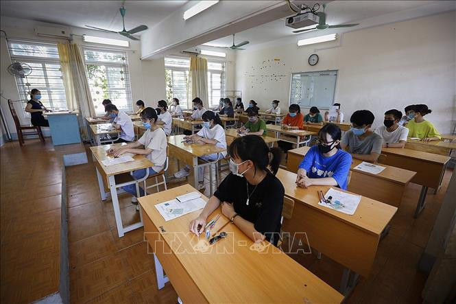 Hơn 9.000 thí sinh hoàn thành kỳ thi tốt nghiệp THPT năm 2020 (đợt 1) tại tỉnh Hòa Bình. Ảnh :Ảnh: Trọng Đạt - TTXVN Dịch COVID-19: Kỳ thi tốt nghiệp Trung học Phổ thông năm 2020 đợt 2 chính thức diễn vào từ ngày 2-4/9 ảnh 1