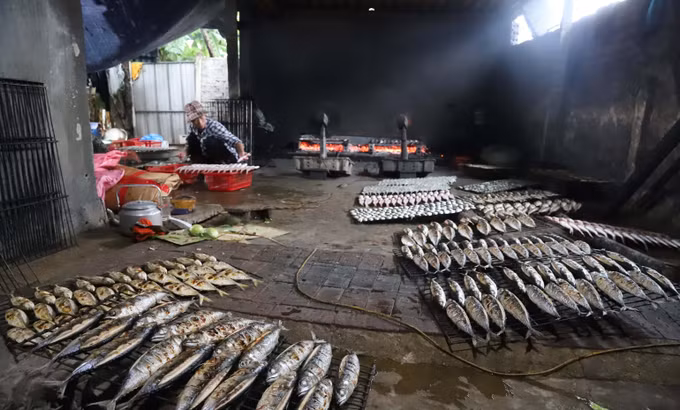 Giữ lửa nghề truyền thống nơi “miền chân sóng” ảnh 1