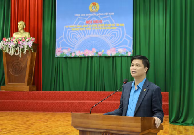 Tập huấn kỹ năng tuyên truyền về dân tộc, tôn giáo cho cán bộ Công đoàn khu vực Tây Nguyên và lân cận ảnh 1