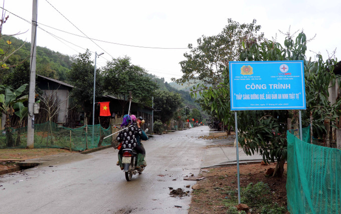 Trường tiều học xã Yên Lâm, huyện Hàm Yên (Tuyên Quang). Ảnh: Vũ Quang – TTXVN Xây dựng nông thôn mới ở huyện vùng cao Hàm Yên ảnh 1