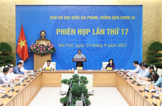 Thủ tướng Phạm Minh Chính chủ trì phiên họp lần thứ 17 Ban Chỉ đạo quốc gia phòng, chống dịch COVID-19. Ảnh: Dương Giang-TTXVN Thủ tướng Phạm Minh Chính chủ trì họp trực tuyến toàn quốc phòng, chống dịch COVID-19 ảnh 1