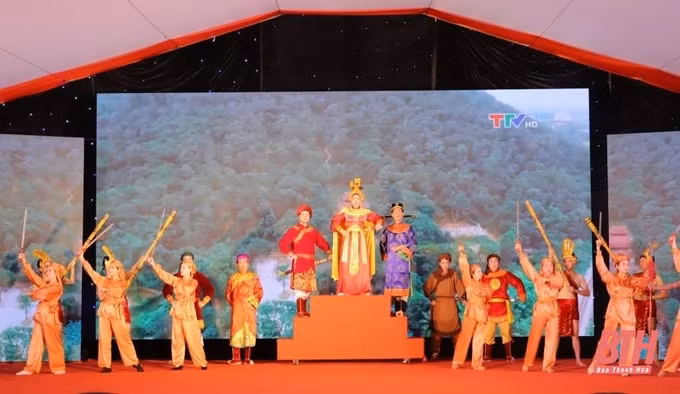 Thanh Hóa đón nhận danh hiệu Di sản văn hóa phi vật thể quốc gia Lễ hội đền Bà Triệu ảnh 5