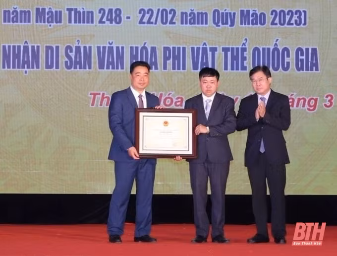 Thanh Hóa đón nhận danh hiệu Di sản văn hóa phi vật thể quốc gia Lễ hội đền Bà Triệu ảnh 2