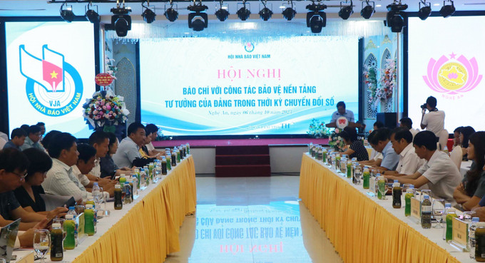 Quang cảnh Hội nghị. Ảnh: Nguyễn Văn Nhật – TTXVN Báo chí với công tác bảo vệ nền tảng tư tưởng của Đảng trong thời kỳ chuyển đổi số ảnh 1