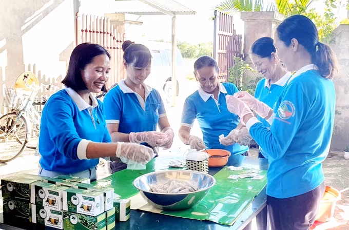 Đảm bảo tiếp cận chính sách an sinh xã hội cho nhóm phụ nữ đặc thù ảnh 2