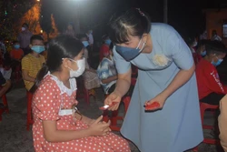 Mang Xuân yêu thương đến với trẻ em có hoàn cảnh đặc biệt