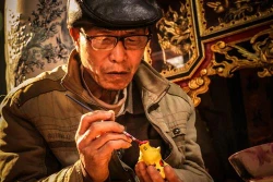 Nghệ nhân Phùng Đình Giáp - Người “giữ lửa” nghề làm tượng phỗng