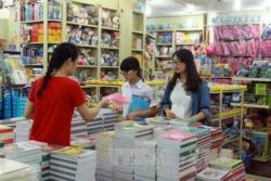Bộ Giáo dục và Đào tạo thông tin về việc xuất bản, phát hành sách giáo khoa giai đoạn 2012-2017