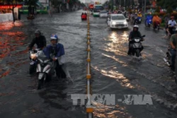 Bắc bộ mưa gián đoạn, Nam bộ tạnh ráo