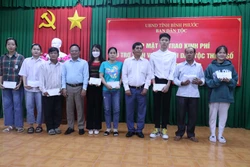 Bình Phước hỗ trợ kinh phí cho sinh viên người dân tộc thiểu số