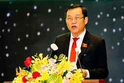 Ông Phạm Văn Chánh được bầu giữ chức Chủ tịch HĐND tỉnh Bình Dương