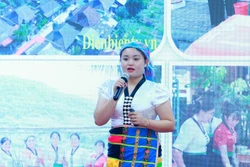 Khai mạc Cuộc thi thuyết trình vòng chung kết toàn quốc Cuộc thi “Phụ nữ khởi nghiệp, phát huy tài nguyên bản địa" 