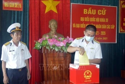 Đảm bảo quyền bầu cử cho cử tri không có mặt tại nơi thường trú dài ngày