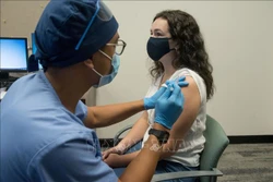 Phân tích cho thấy vaccine mRNA có thể phòng COVID-19 hiệu quả - Hàn Quốc sẽ sản xuất đại trà kháng thể điều trị COVID-19 trong tháng 9