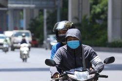 Chỉ số nóng bức tại Hà Nội và Hà Tĩnh đạt mức nguy hiểm