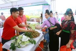 Nâng cao giá trị văn hóa trong sản phẩm OCOP