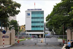 Đề xuất kéo dài thời gian làm việc với giảng viên là giáo sư, phó giáo sư, tiến sĩ