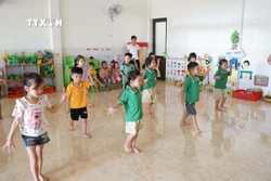 Kon Tum phát triển kinh tế gắn với giáo dục tại vùng biên giới