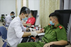Hành trình Đỏ lần thứ IX tại Lai Châu: Hơn 2.300 tình nguyện viên tham gia hiến máu