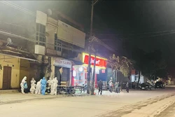 Dịch COVID-19: Ghi nhận 13.048 ca trong nước, hơn một nửa trong cộng đồng