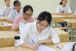 Kỳ thi vào lớp 10 ở Hà Nội: Tập trung ôn thi, không xem nhẹ các môn học khác 