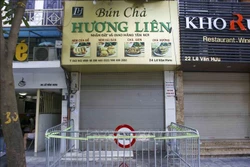 Từ ngày 13/7, Hà Nội dừng tất cả hoạt động kinh doanh dịch vụ không thiết yếu
