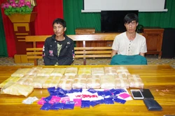 Bắt hai đối tượng Vàng A Nếnh và Vàng A Anh vận chuyển 120.000 viên ma túy tổng hợp