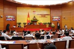 Bầu các chức danh chủ chốt của HĐND, UBND tỉnh Hòa Bình