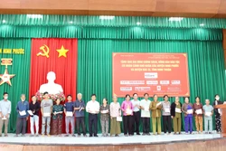 Chia sẻ khó khăn với gia đình chính sách, đồng bào dân tộc thiểu số tại Ninh Thuận