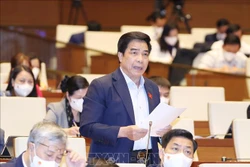 Kỳ họp thứ 2, Quốc hội khóa XV: Chuyển giao công nghệ, đầu tư nghiên cứu, sản xuất vaccine trong nước để chủ động nguồn cung