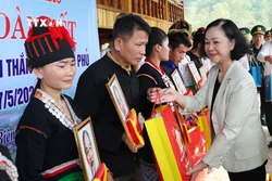 Thường trực Ban Bí thư Trương Thị Mai thăm, làm việc tại tỉnh Điện Biên