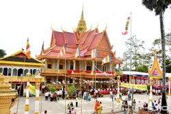 Thủ tướng Chính phủ gửi Thư chúc mừng đồng bào Khmer nhân dịp Tết Chôl Chnăm Thmây