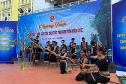 Bảo tồn giá trị bản sắc văn hóa truyền thống trong thế hệ trẻ tỉnh Kon Tum