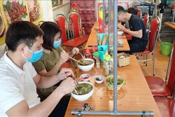 Hà Nội: Từ 12h ngày 25/5, dừng triệt để vui chơi, tập thể dục, tụ tập đông người tại địa điểm công cộng