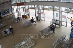 Dịch COVID-19: Quảng Ninh tạm dừng các hoạt động tham quan, du lịch 