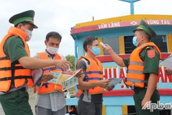 COVID-19: Bộ đội Biên phòng Tiền Giang tăng cường phòng, chống dịch ở khu vực biên giới biển