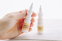 Nghiên cứu phát triển thuốc xịt mũi điều trị COVID-19
