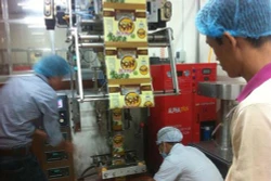 Lâm Đồng xuất khẩu hạt mắc ca sang Hàn Quốc và Singapore