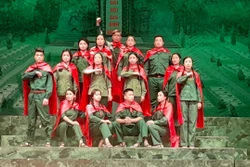 Vở chèo “Lưu Xá một thời hoa lửa” tôn vinh 60 liệt sĩ thanh niên xung phong hy sinh trong đêm Noel ngày 24/12/1972