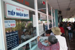 Thành phố Hồ Chí Minh triển khai khám chữa bệnh tại nhà cho người cao tuổi