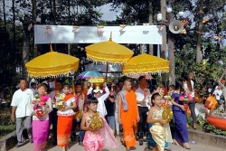 Đồng bào Khmer Sóc Trăng đón lễ Kathina