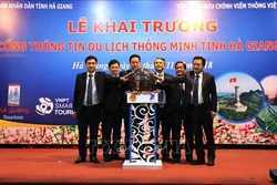 Khai trương Cổng thông tin du lịch thông minh Hà Giang