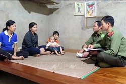 Tuyên Quang ngăn chặn tình trạng lao động đi làm việc trái phép ở nước ngoài